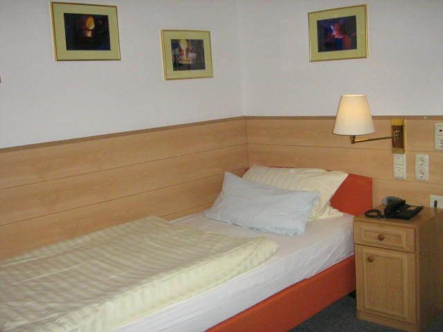 Gasthaus Laubacher Wald Laubach  Ruang foto