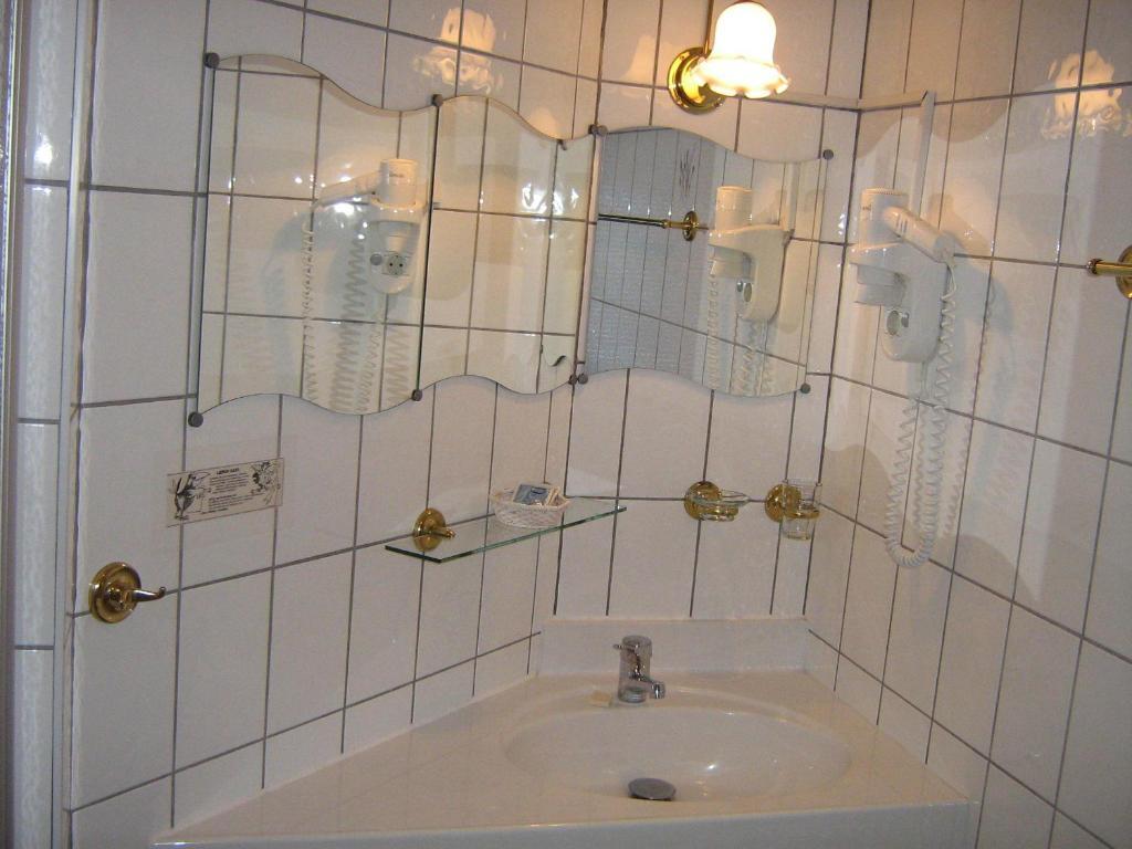 Gasthaus Laubacher Wald Laubach  Ruang foto